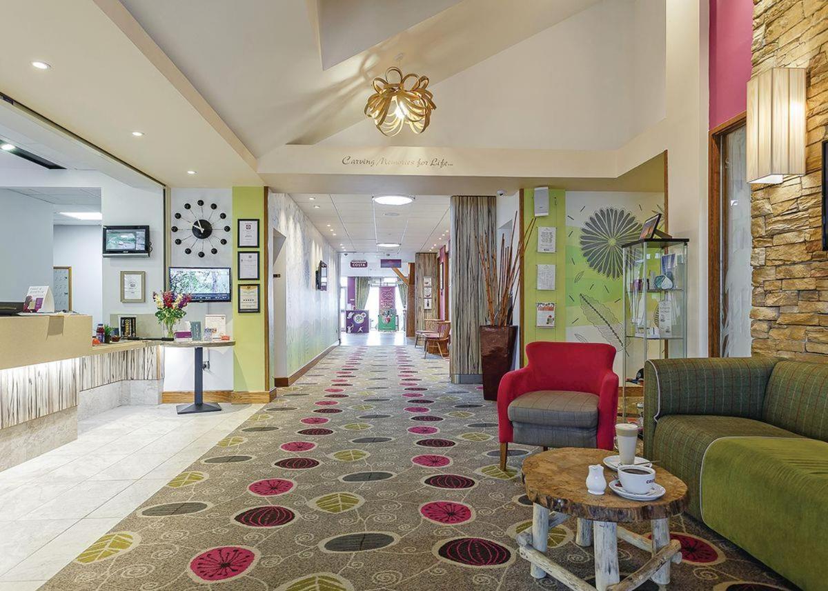 Piran Meadows Resort New Quay Buitenkant foto