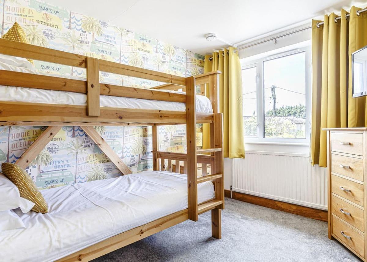 Piran Meadows Resort New Quay Buitenkant foto