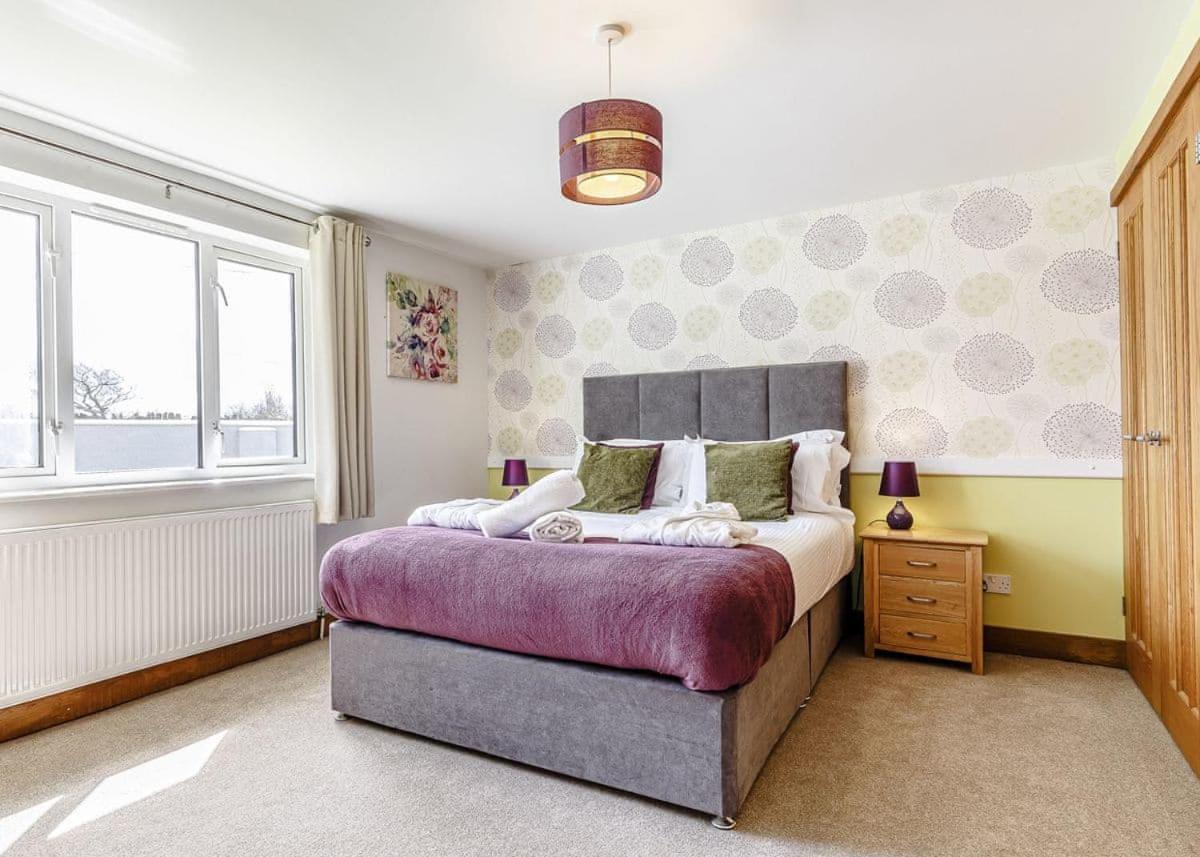 Piran Meadows Resort New Quay Buitenkant foto
